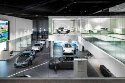 Architekturaufnahme des Porsche Zentrums in Lüneburg fotografiert von Thorsten Scherz