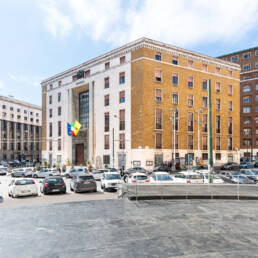 Palazzo della Provincia - Faschistische Architektur in Italien: Thorsten Scherz dokumentiert ein widersprüchliches Erbe in eindrucksvollen Bildern.